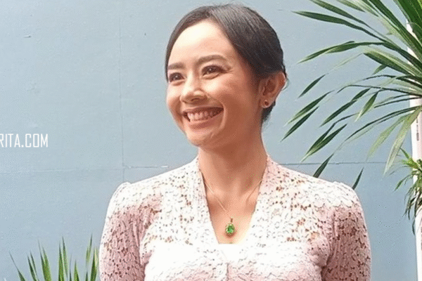 Ayu Puspa viral berkat tren Kim Seon Ho Smile Challenge Ayu Puspa viral berkat tren Kim Seon Ho Smile Challenge